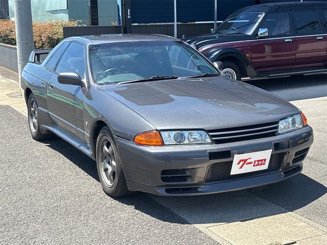 1994 Nissan Skyline GT-R (BNR32) — Gray