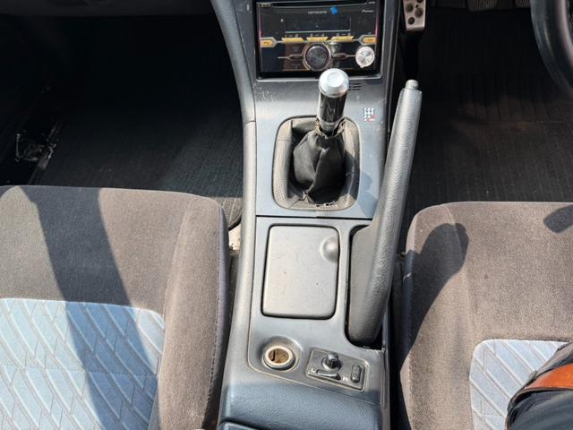 1995 Nissan 180SX Type R (RPS13) — White - Image 22