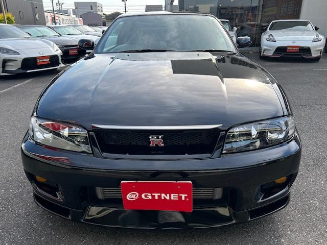 1995 Nissan Skyline GT-R V-Spec (BCNR33) — Black - Image 12