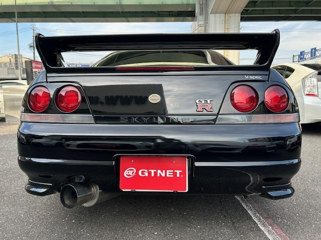 1995 Nissan Skyline GT-R V-Spec (BCNR33) — Black - Image 7