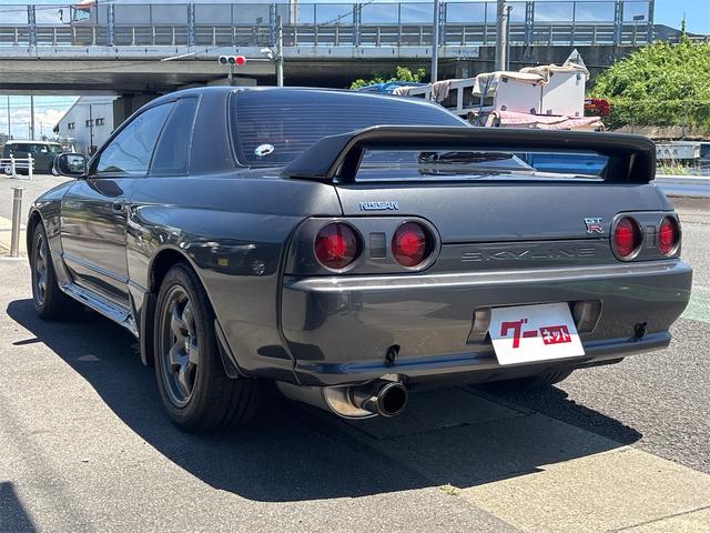 1994 Nissan Skyline GT-R (BNR32) — Gray - Image 10