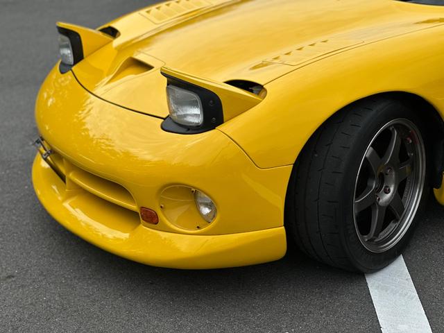 1998 Mazda RX-7 (FD3S) — Yellow - Image 7