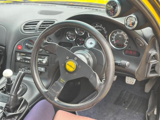 1998 Mazda RX-7 (FD3S) — Yellow - Image 32