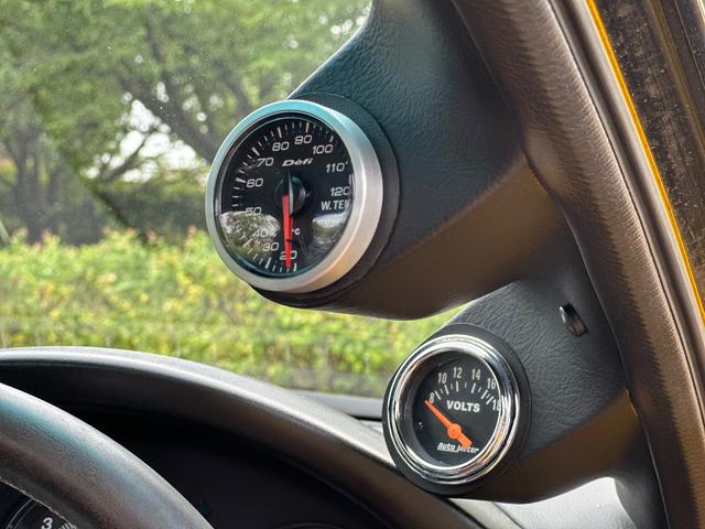1998 Mazda RX-7 (FD3S) — Yellow - Image 38
