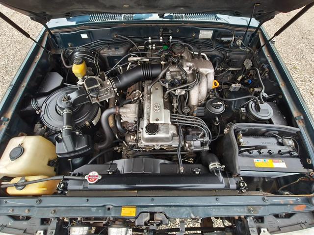 1993 Toyota Land Cruiser 80 VX Limited (FZJ80) — Green Metallic - Image 10