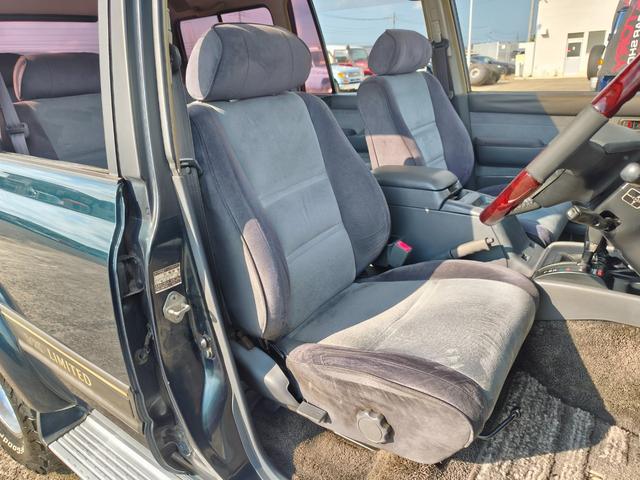 1993 Toyota Land Cruiser 80 VX Limited (FZJ80) — Green Metallic - Image 13