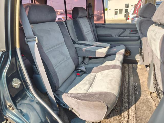 1993 Toyota Land Cruiser 80 VX Limited (FZJ80) — Green Metallic - Image 14