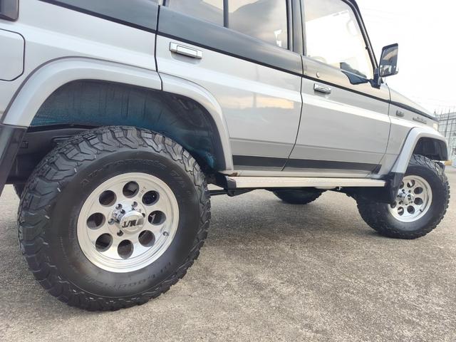 1993 Toyota Land Cruiser Prado (LJ78W) — Green/Silver - Image 24