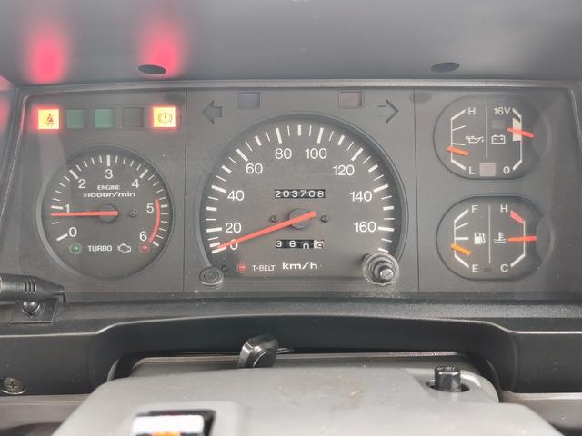 1993 Toyota Land Cruiser Prado (LJ78W) — Green/Silver - Image 29