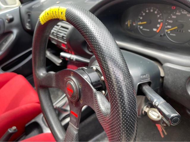 1996 Honda Integra Type R (DC2) — Championship White - Image 30
