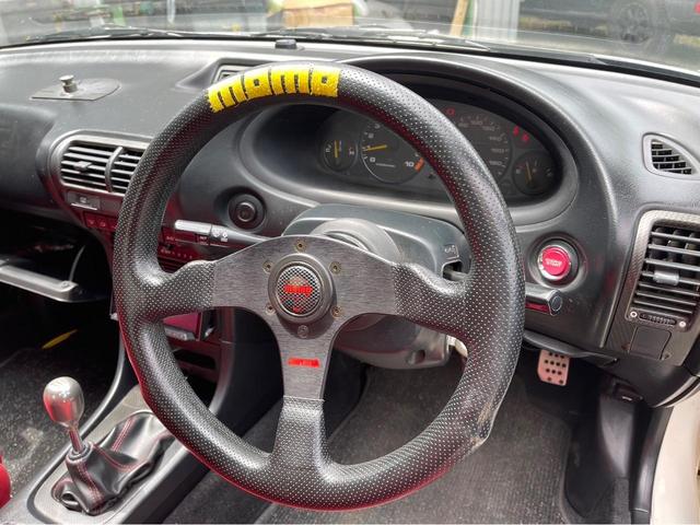 1996 Honda Integra Type R (DC2) — Championship White - Image 31