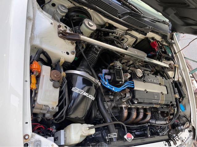1996 Honda Integra Type R (DC2) — Championship White - Image 50