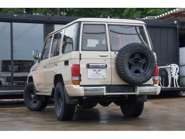 1990 Toyota Land Cruiser Prado SX5 (LJ78) — Cream - Image 7