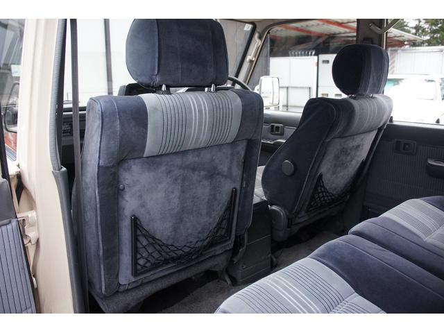 1990 Toyota Land Cruiser Prado SX5 (LJ78) — Cream - Image 27