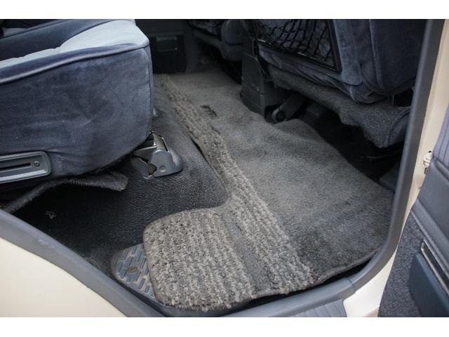 1990 Toyota Land Cruiser Prado SX5 (LJ78) — Cream - Image 32