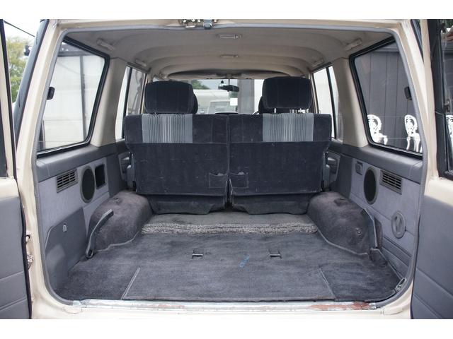 1990 Toyota Land Cruiser Prado SX5 (LJ78) — Cream - Image 34