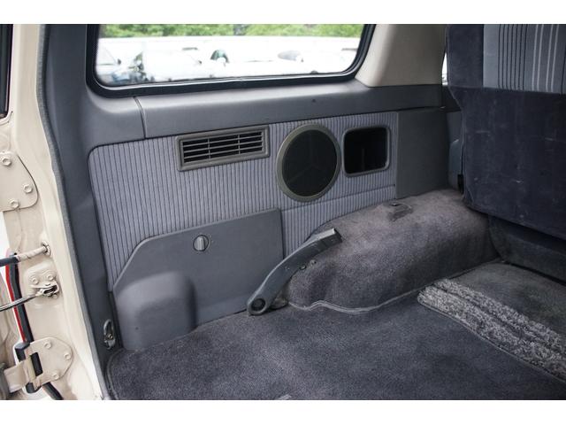 1990 Toyota Land Cruiser Prado SX5 (LJ78) — Cream - Image 35