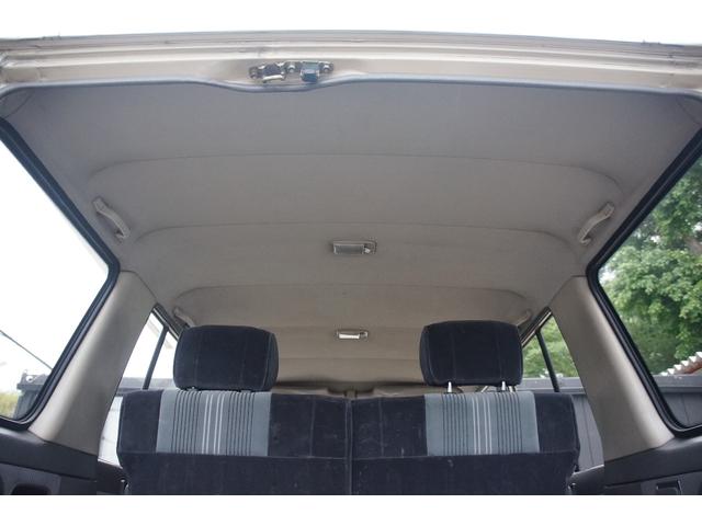 1990 Toyota Land Cruiser Prado SX5 (LJ78) — Cream - Image 39
