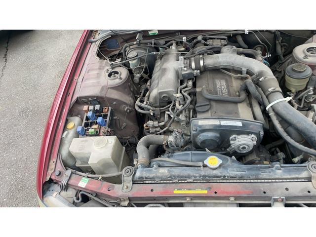 1994 Nissan Skyline (ECR33) — Wine Red - Image 19