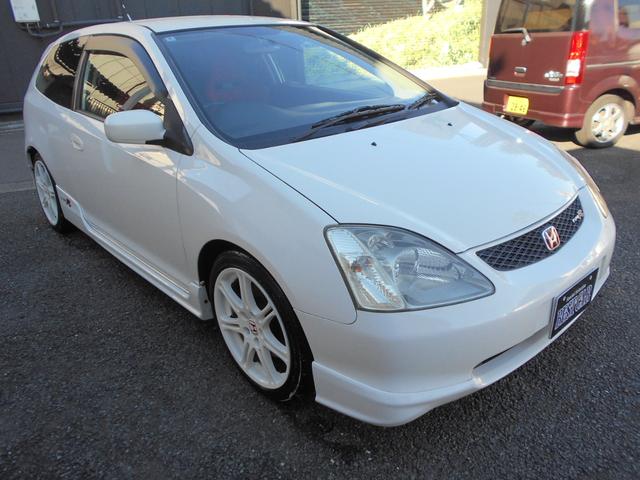 2002 Honda Civic Type R (EP3) — White - Image 4