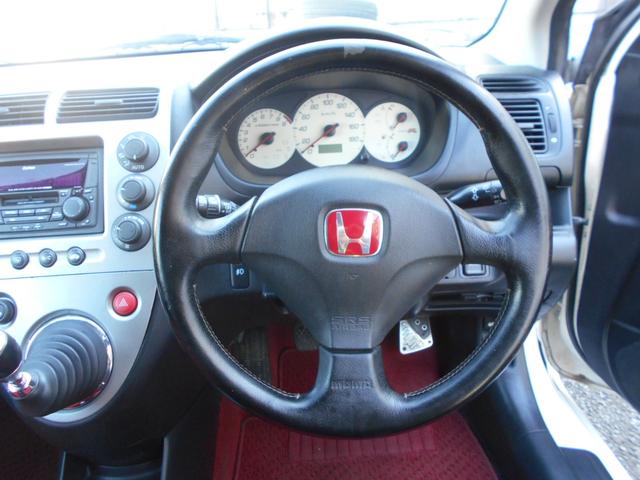 2002 Honda Civic Type R (EP3) — White - Image 12