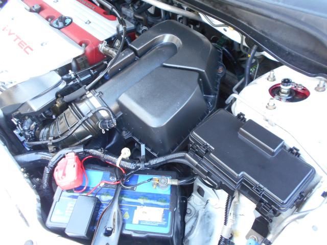 2002 Honda Civic Type R (EP3) — White - Image 23