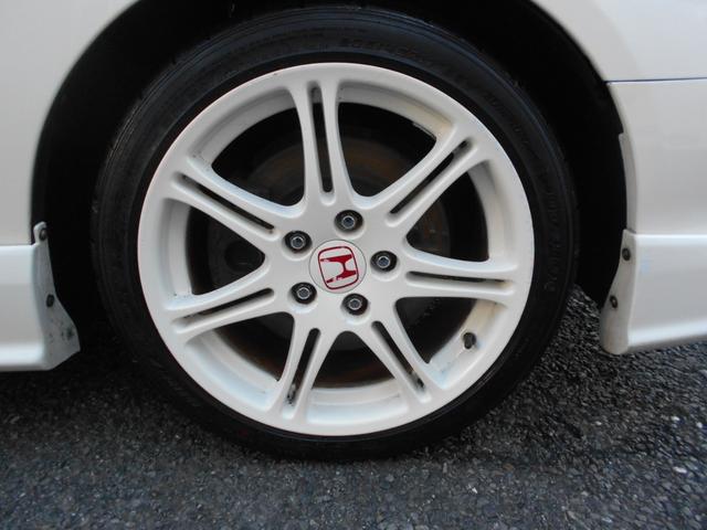 2002 Honda Civic Type R (EP3) — White - Image 25
