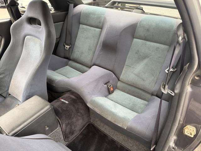 1993 Nissan Skyline GT-R (BNR32) — Gray Metallic - Image 18
