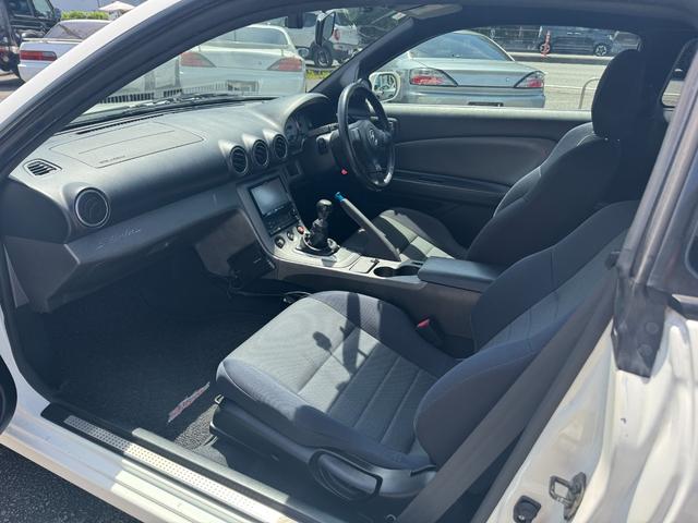 2001 Nissan Silvia Spec-R (S15) — Pearl White - Image 25
