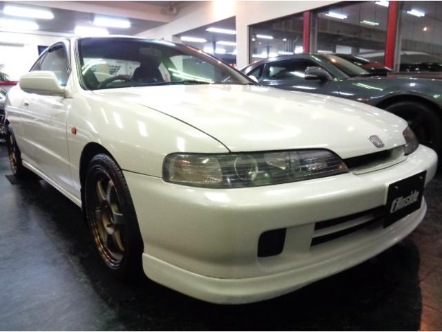 1996 Honda Integra Type R (DC2) — White - Image 2