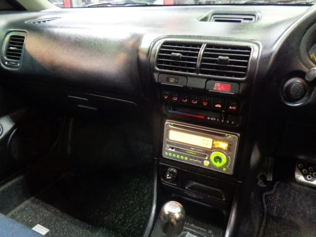 1996 Honda Integra Type R (DC2) — White - Image 27