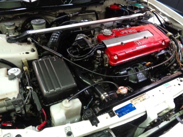 1996 Honda Integra Type R (DC2) — White - Image 40