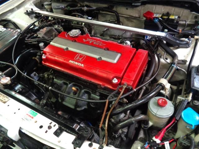 1996 Honda Integra Type R (DC2) — White - Image 41