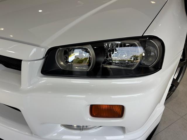 2000 Nissan Skyline 25GT Turbo (ER34) — White - Image 3