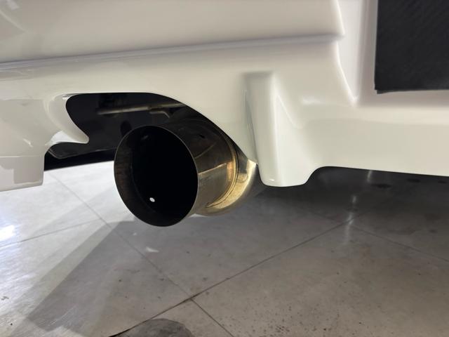 2000 Nissan Skyline 25GT Turbo (ER34) — White - Image 29