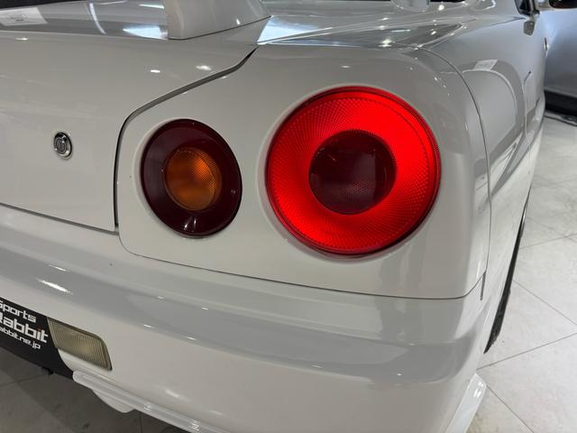 2000 Nissan Skyline 25GT Turbo (ER34) — White - Image 11