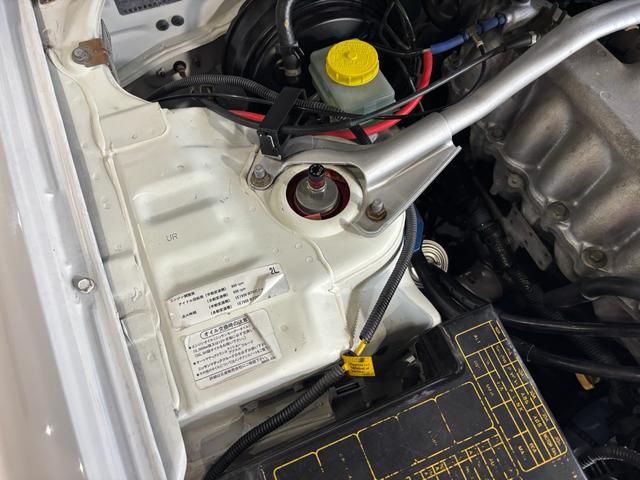 2000 Nissan Skyline 25GT Turbo (ER34) — White - Image 32