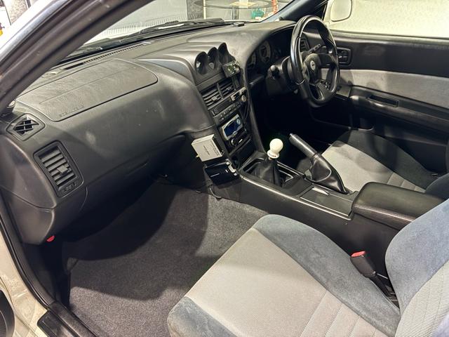 2000 Nissan Skyline 25GT Turbo (ER34) — White - Image 38
