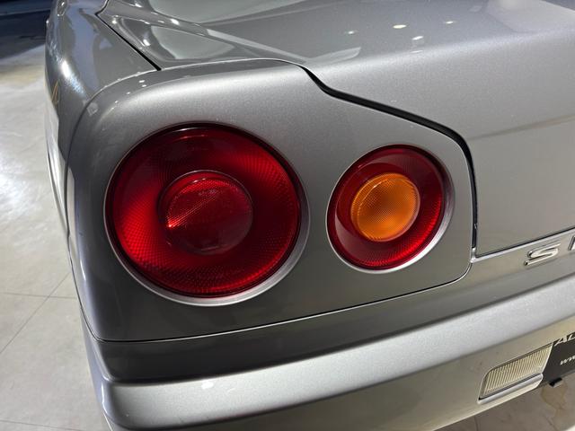 1998 Nissan Skyline (ER34) — Silver - Image 11