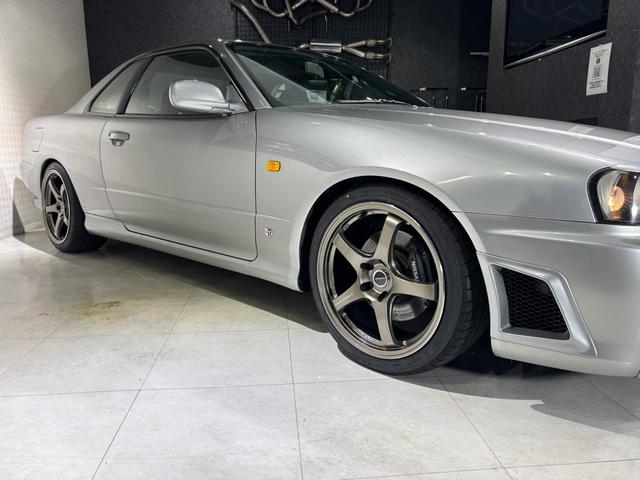 1998 Nissan Skyline (ER34) — Silver - Image 24