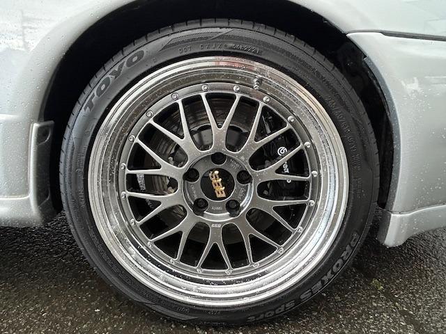 1994 Nissan Skyline GT-R (BNR32) — Silver Metallic - Image 43