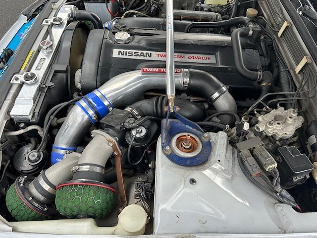 1994 Nissan Skyline GT-R (BNR32) — Silver Metallic - Image 52