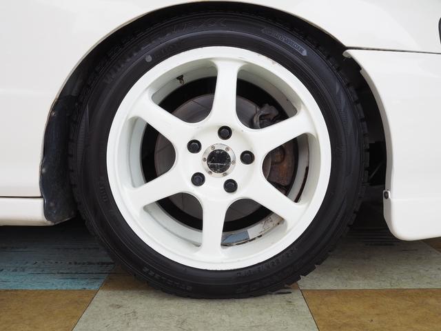 1999 Honda Integra Type R (DC2) — Championship White - Image 15