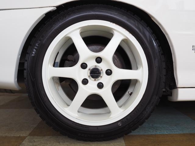 1999 Honda Integra Type R (DC2) — Championship White - Image 16