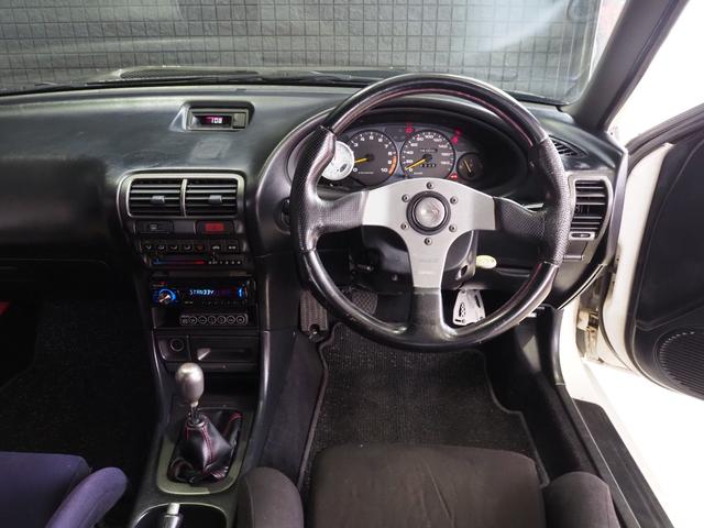 1999 Honda Integra Type R (DC2) — Championship White - Image 22