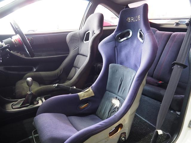 1999 Honda Integra Type R (DC2) — Championship White - Image 33