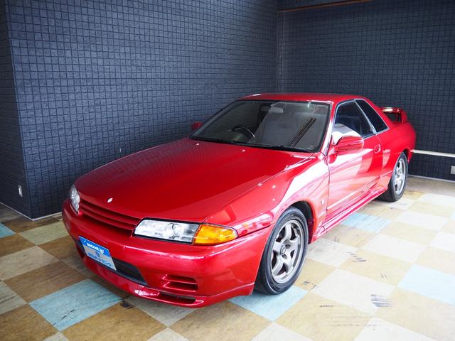 1992 Nissan Skyline GT-R (BNR32) — Red - Image 8