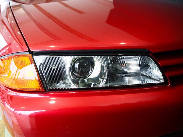 1992 Nissan Skyline GT-R (BNR32) — Red - Image 11