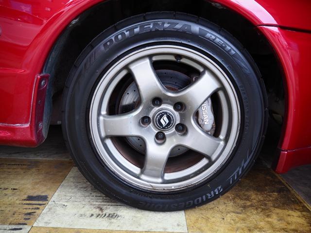 1992 Nissan Skyline GT-R (BNR32) — Red - Image 15