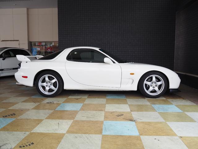 1999 Mazda RX-7 Type RS (FD3S) — White - Image 4